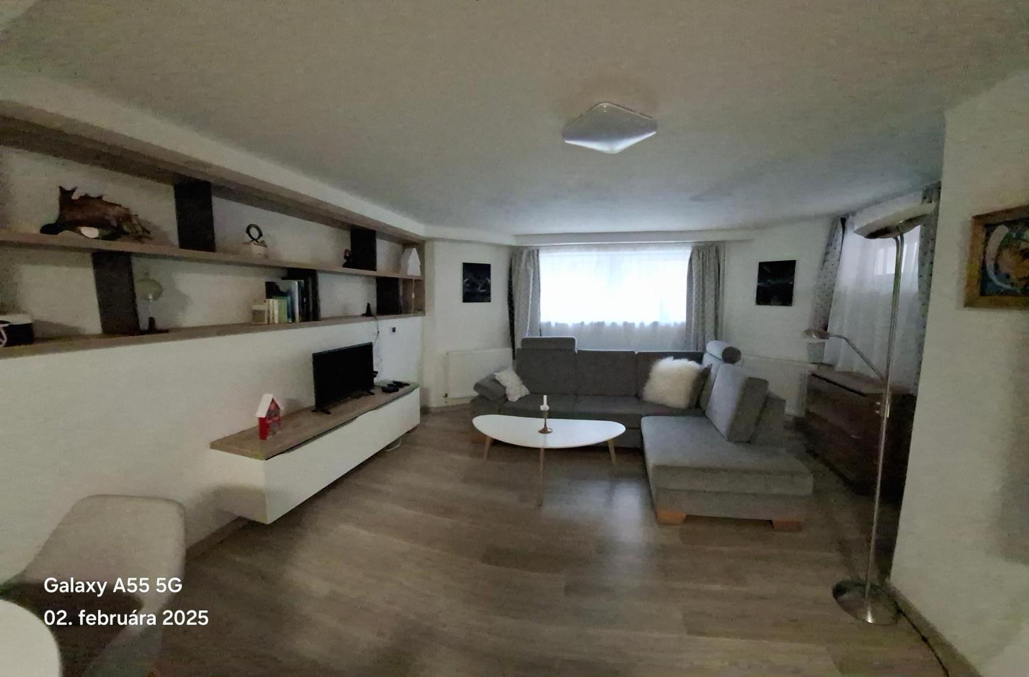 Zea Apartment *